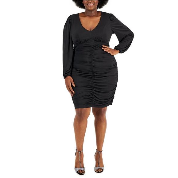 EMERALD SQUARE Women's Plus Size 24W / Trendy Plus Size Ruched Bodycon Dress - Picture 1 of 5
